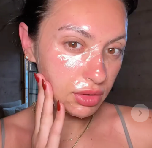 Radiant Skin in Minutes with the LumiBelle Collagen Mask